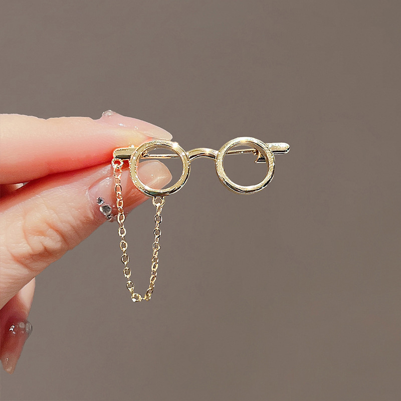 Broches créatives en métal en  - Sunglass Retainer Cord avis et prix